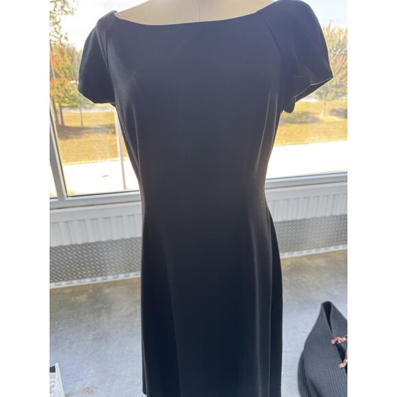 5 for $17 White House Black Market Women’s Black Dress Size 6 Fit & Flare - Picture 2 of 7